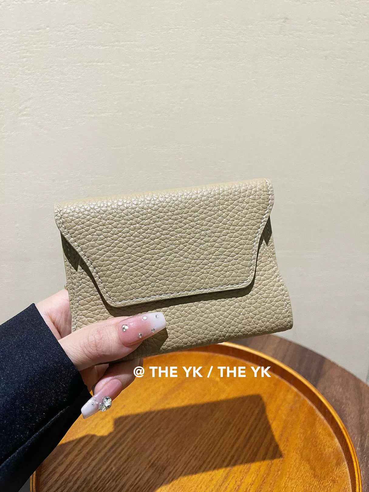 真皮零钱包马卡龙色系搭扣钱包短款togo牛皮卡包证件包硬币包一体
