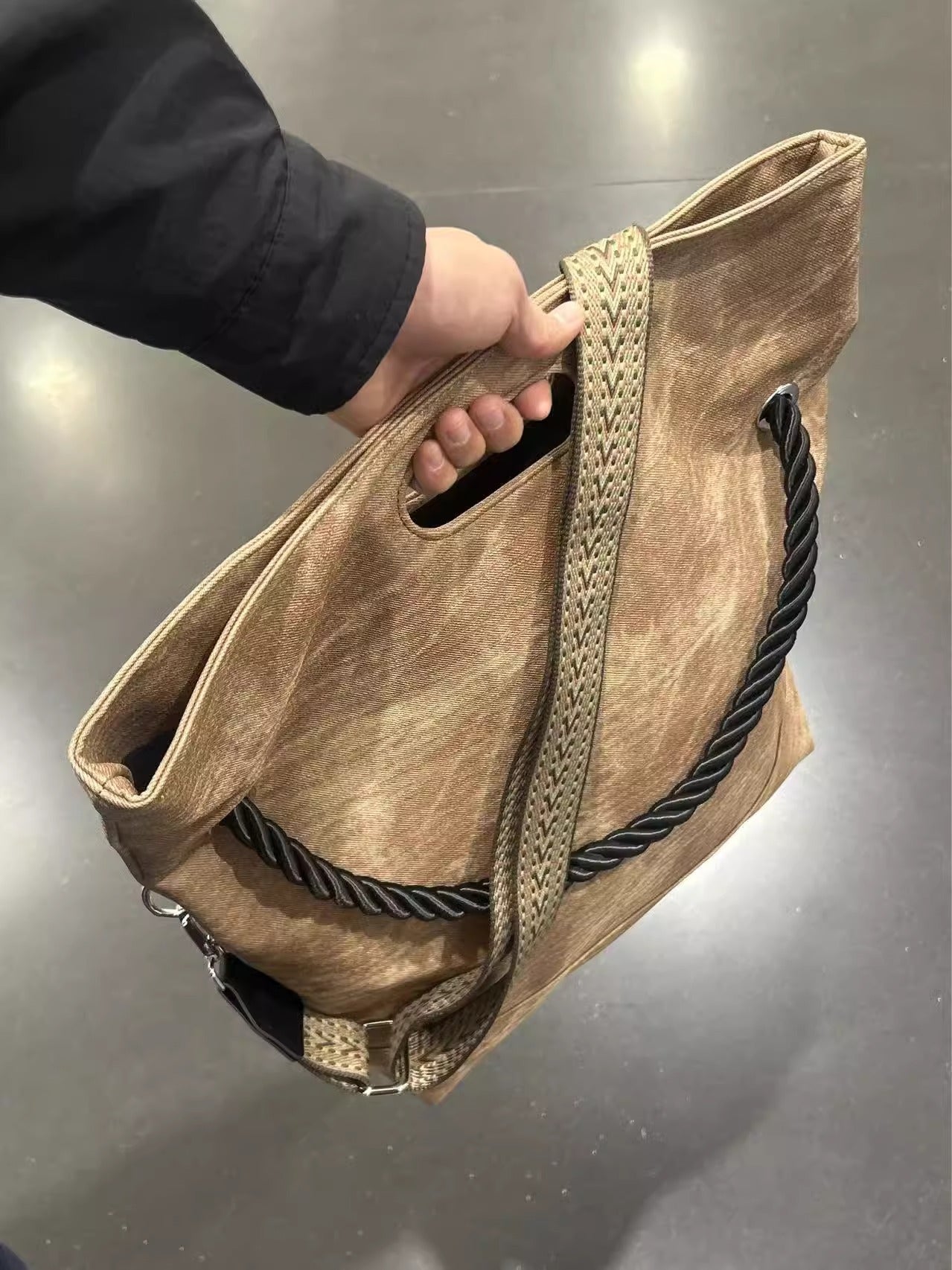 韩版扎染慵懒风软皮大容量通勤单肩包复古邮差斜跨托特包电脑包