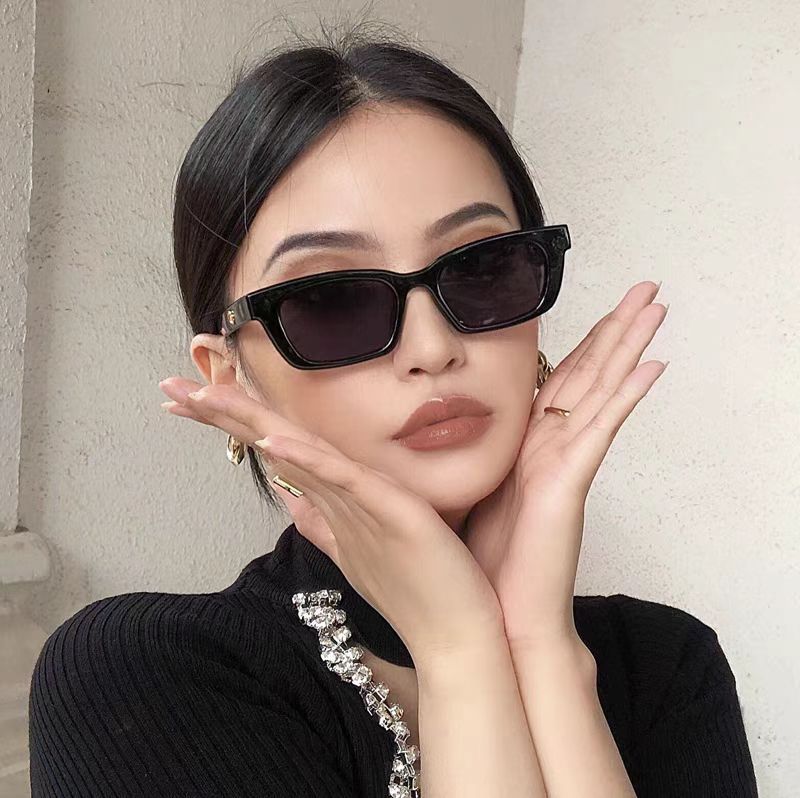 网红同款凹造型猫眼太阳镜出街百搭高级感防紫外线gm墨镜女高级感
