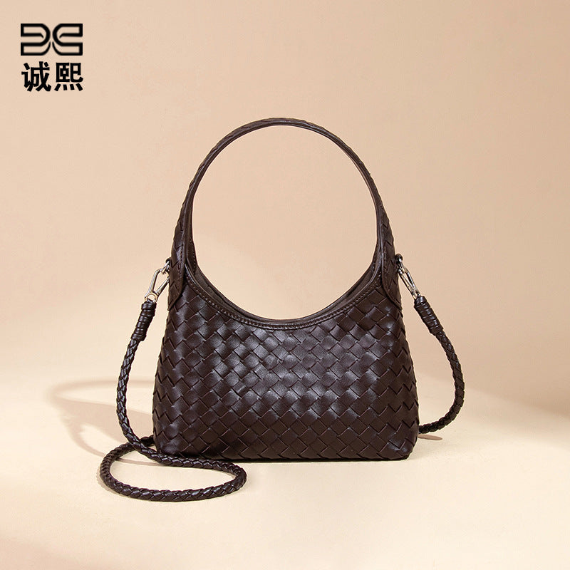 高级感时尚轻奢手拎女包小众单肩斜跨腋下包外贸批发手工编织包包