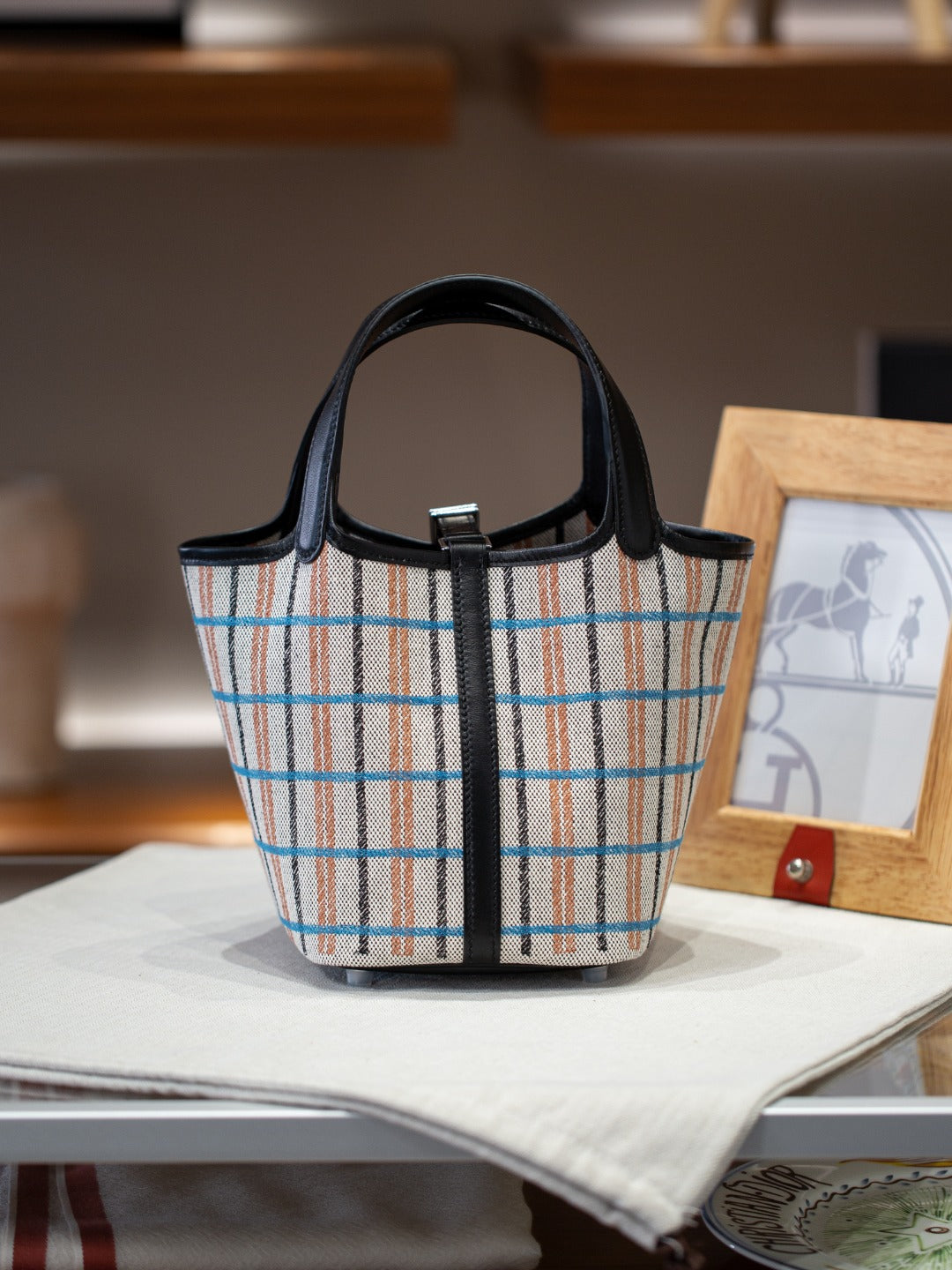 2025夏新款帆布配皮菜篮子大容量手提包通勤百搭真皮女包工厂批发