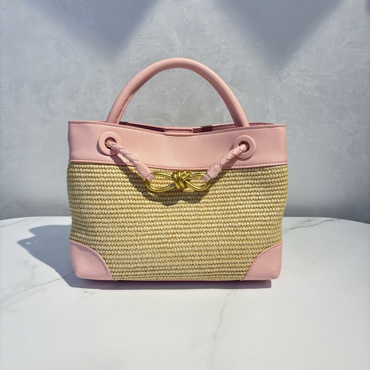 2025跨境新款包包彩虹草编单肩包包女休闲水桶包沙滩慵懒风女包