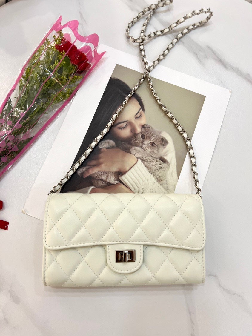 大牌品牌 小香风零钱包迷你小方包黑色手机包单肩斜挎菱格链条包