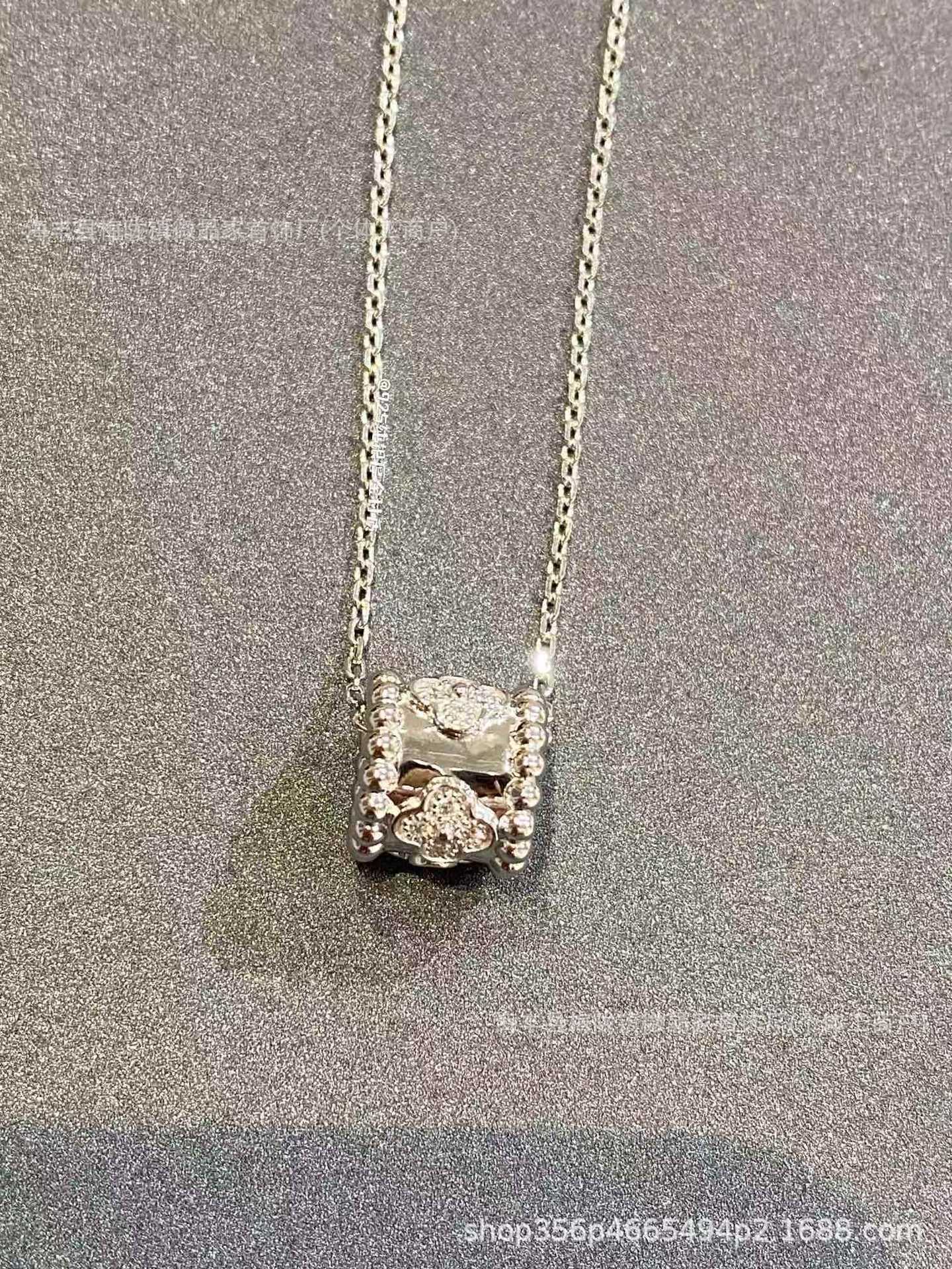 高版本万花筒项链女玫瑰金时尚锁骨链不掉色饰品批发工厂直销跨境