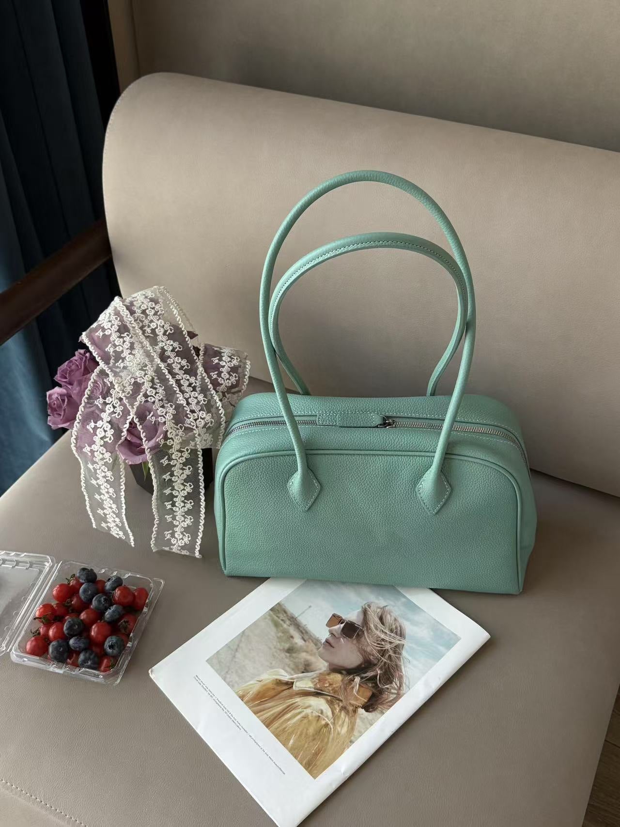 2025新款韩版小众设计头层牛皮波士顿通勤包单肩包斜挎包