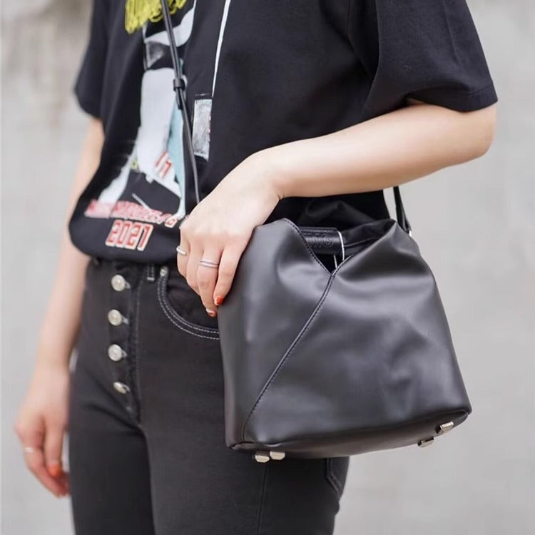 MM马吉啦三角包慵懒风女大容量通勤托特包ins潮流饺子包购物袋6