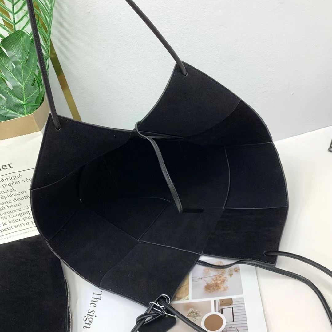 高级感编织大包包女夏季2023新款潮腋下包百搭大容量单肩包托特包