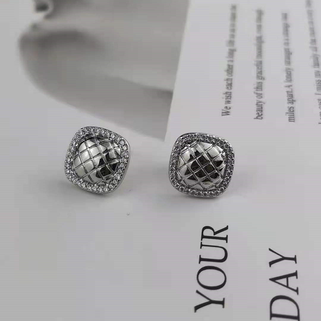 赛家新款几何方形微镶网状耳钉女潮港风ins耳饰四方镶钻格纹耳环