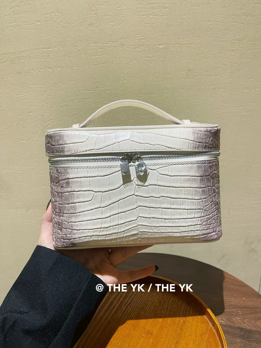 真皮高级感喜马拉雅化妆包女手提饭盒包鳄鱼纹收纳包出差旅行便携