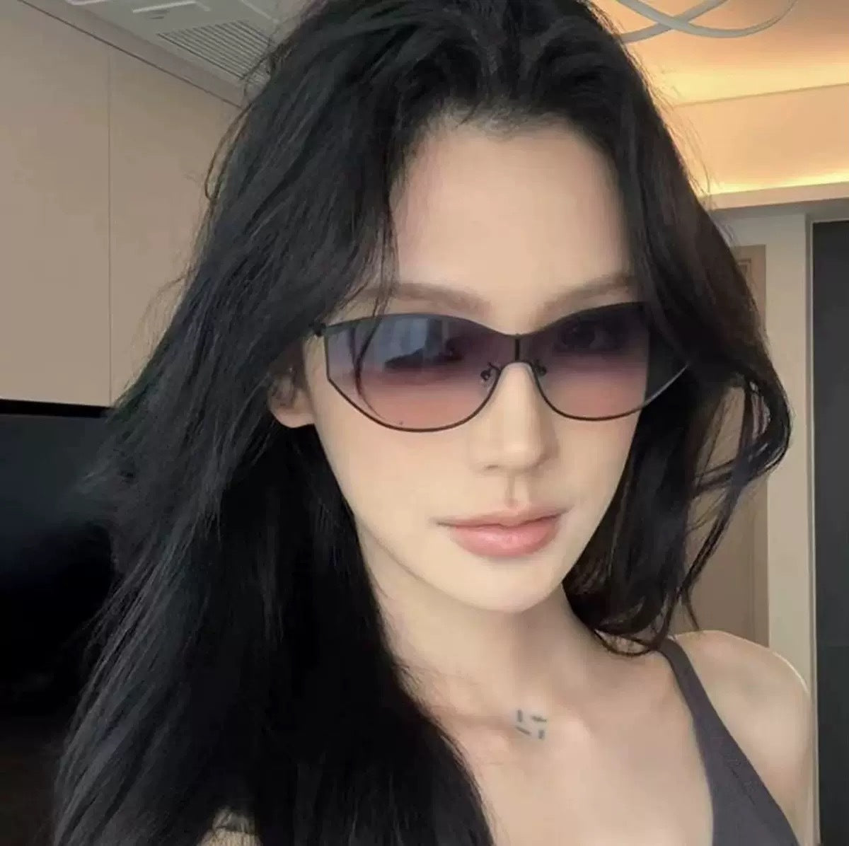 批发欧美无框墨镜女高级感出街拍照防紫外线太阳墨镜百搭太阳镜女