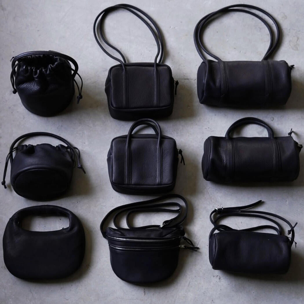 日本ae小众ta女包波士顿简约时尚通勤百搭潮流高品质小方包代发