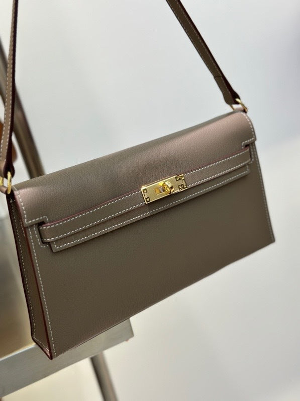 真皮牛皮凯莉包包女百搭单肩腋下包高级感2024新款复古手提法棍包