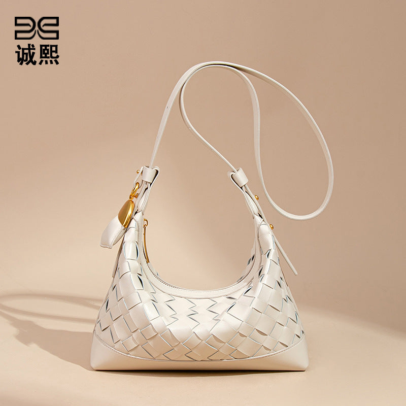 2025新款泡芙手工编织包包女大容量休闲手提饭盒包软皮单肩斜跨包