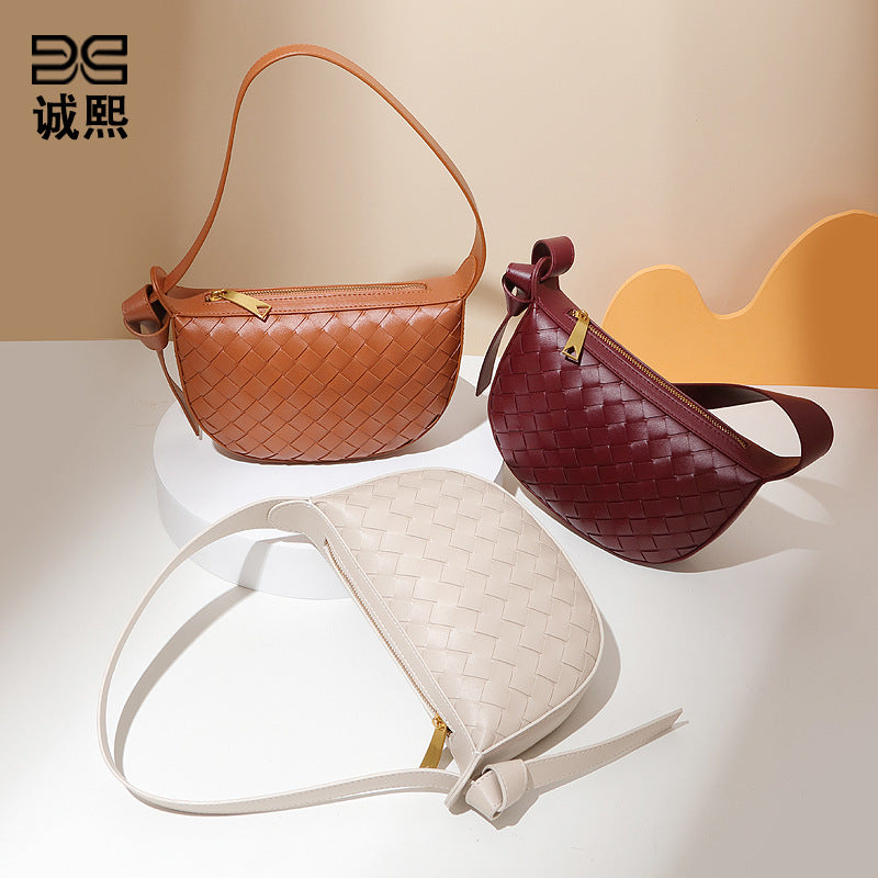 工厂现货批发编织女包高级感马鞍包手提单肩腋下包时尚小众半月包