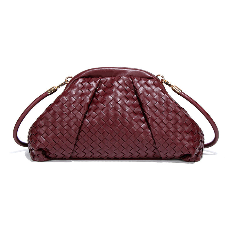 工厂定制logo贴标手工编织包云朵包时尚单肩斜挎包新款女士贝壳包