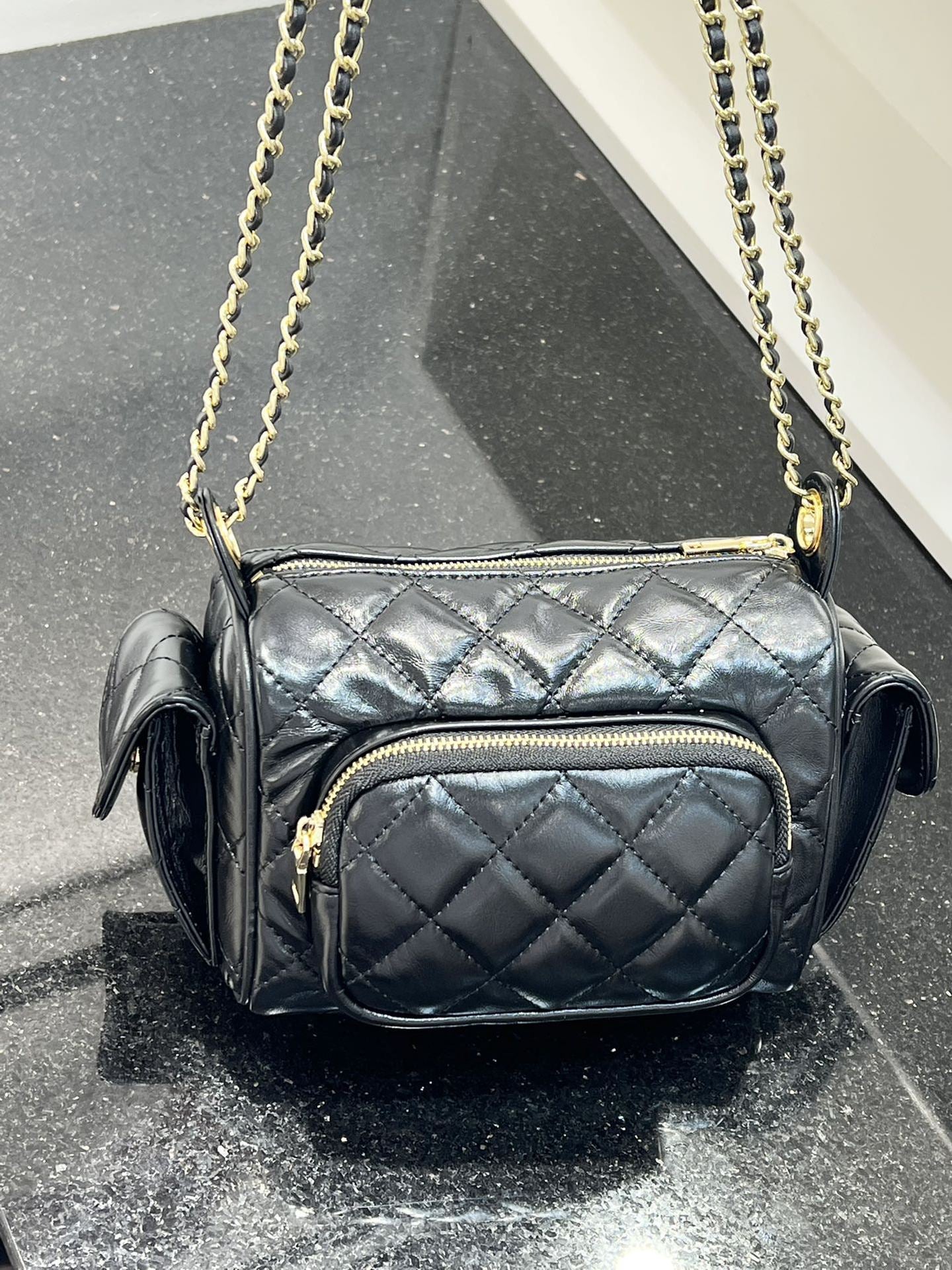 24k小香风菱格链条多口袋相机包羊皮单肩斜挎女包保龄球包炸药包