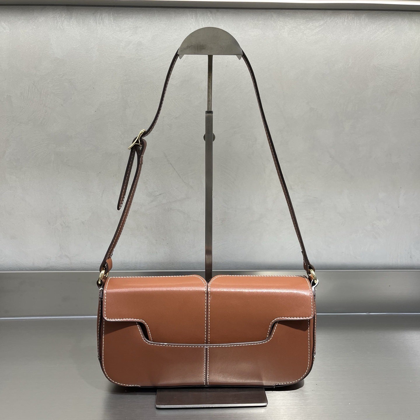 今年流行包包女2025新款质感小众编织手提腋下包洋气迷你口红包