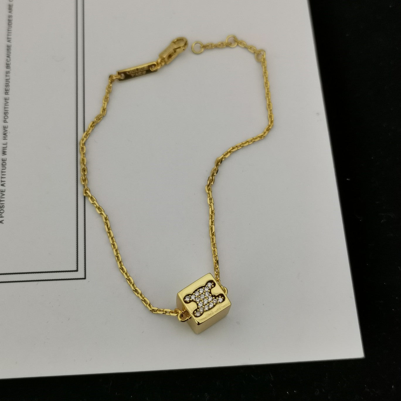 CEL家22新款方块凯旋门项链女手链耳环高级感气质光面镶钻吊坠