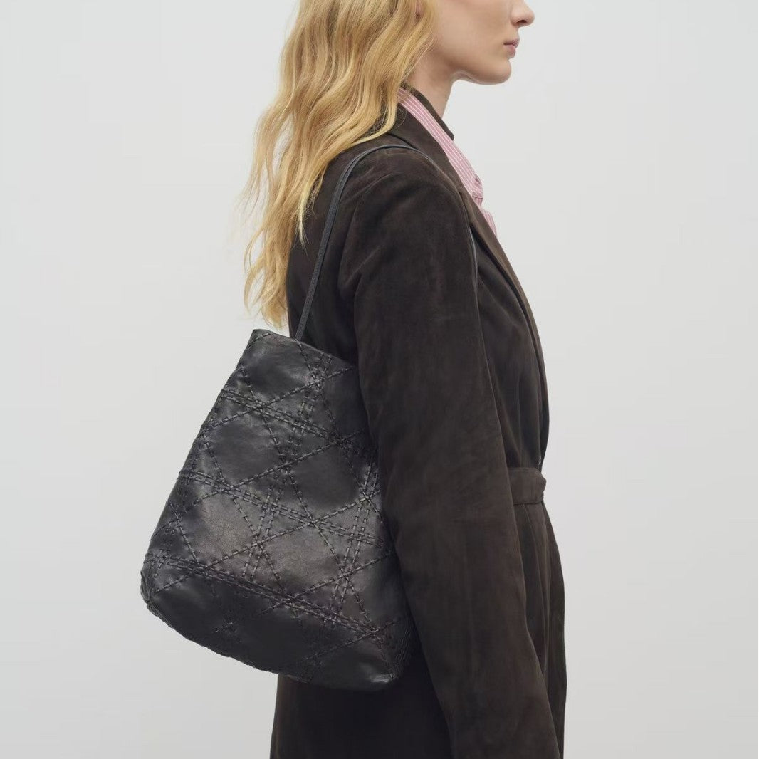 跨境小众菱格小香风水桶包2025新款高级感手机包时尚单肩包斜挎包