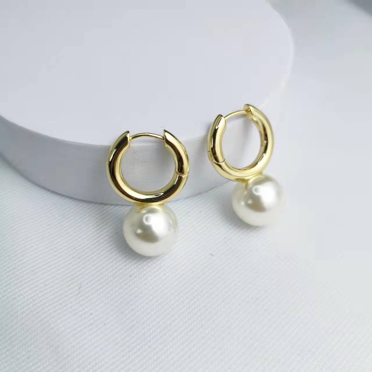 赛家21新款圆圈珍珠耳环女高级感气质INS风光面镀金几何形耳圈