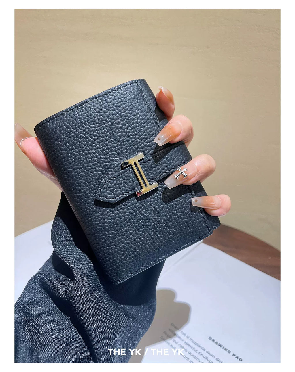 H家卡包里外全皮短款女士钱包真皮多卡位皮夹多色荔枝味h扣对折