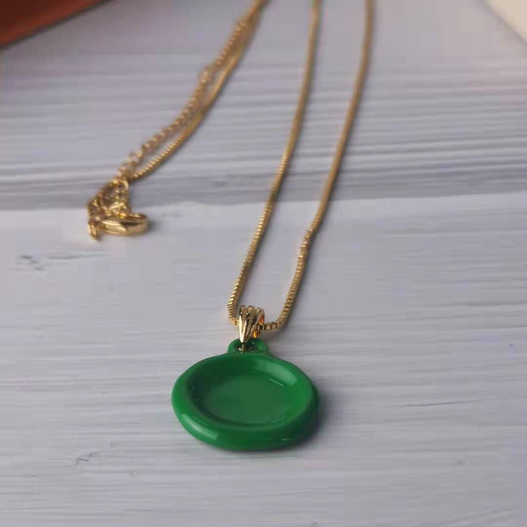 BV新款2021项链珐琅圆牌吊坠欧美高级感不规则圆形绿色长款项链女