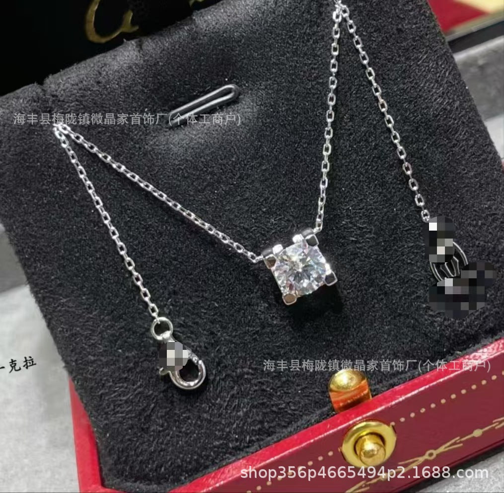 高版本卡家牛角单钻项链女精工CNC四爪镶钻石吊坠轻奢时尚锁骨链