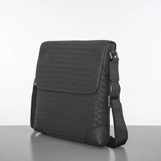 X&BV真皮男包单肩包编织翻盖竖款青年男士斜挎包包商务休闲小背包