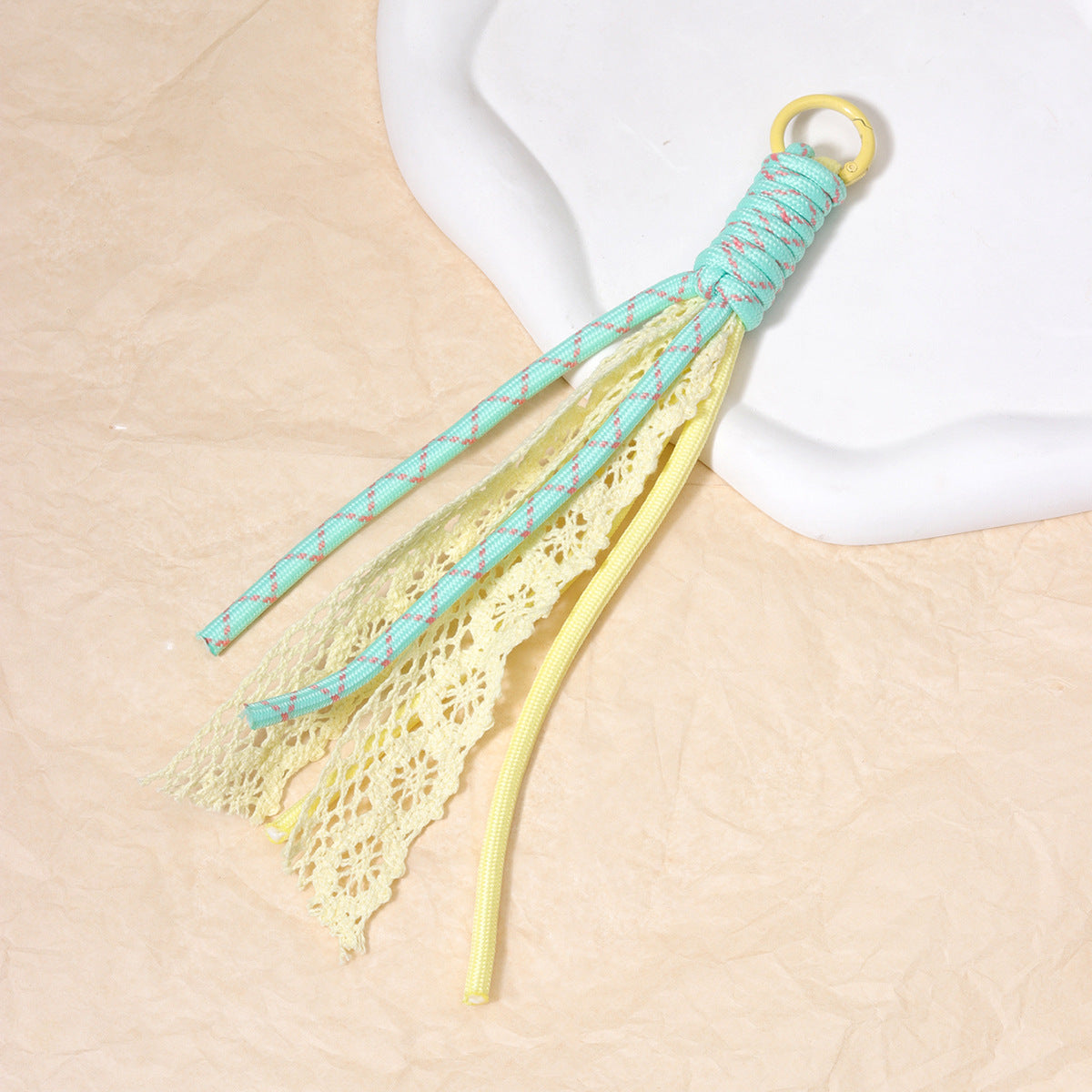 DIY欧美波西米亚风涤纶纯手工编织钥匙扣包包挂件批发跨境亚马逊