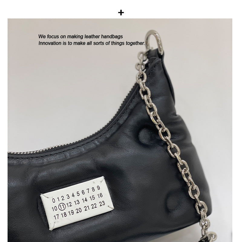 小众设计云朵褶皱羊皮饺子包女春夏新款链条数字女包单肩腋下包