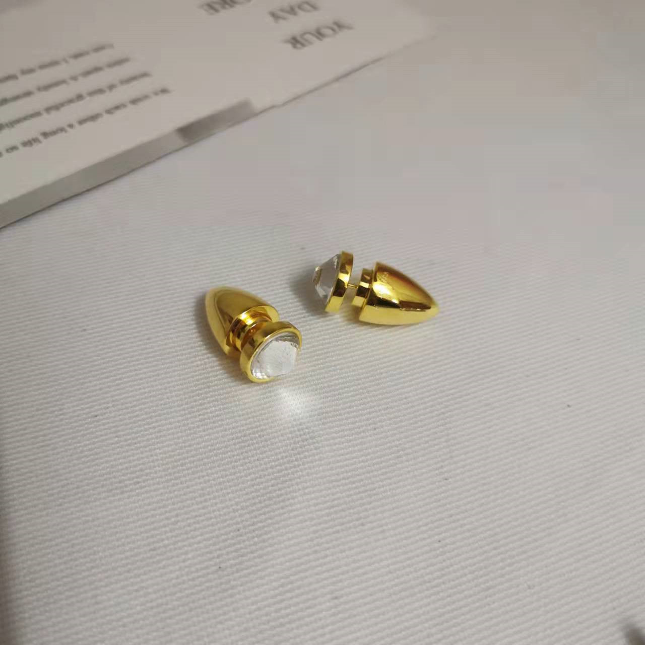 B家21新款水晶子弹耳钉女高级感气质个性INS风几何形光面镶钻耳环