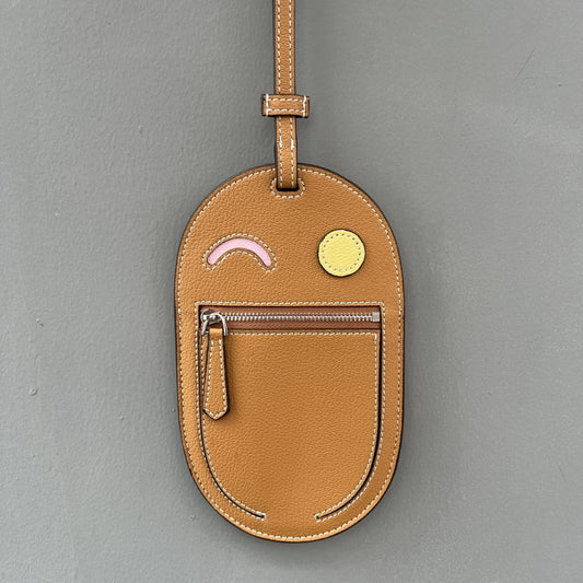 头层牛皮笑脸手机包真皮卡通图案挂脖小包包女2025新款单肩斜挎包