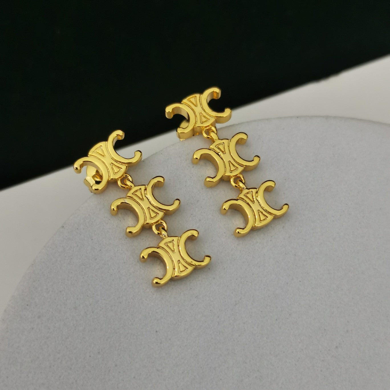 赛林22新款凯旋门吊坠耳钉女气质CEL风浮雕铜镀24K银针几何形耳环