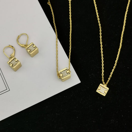 CEL家22新款方块凯旋门项链女手链耳环高级感气质光面镶钻吊坠