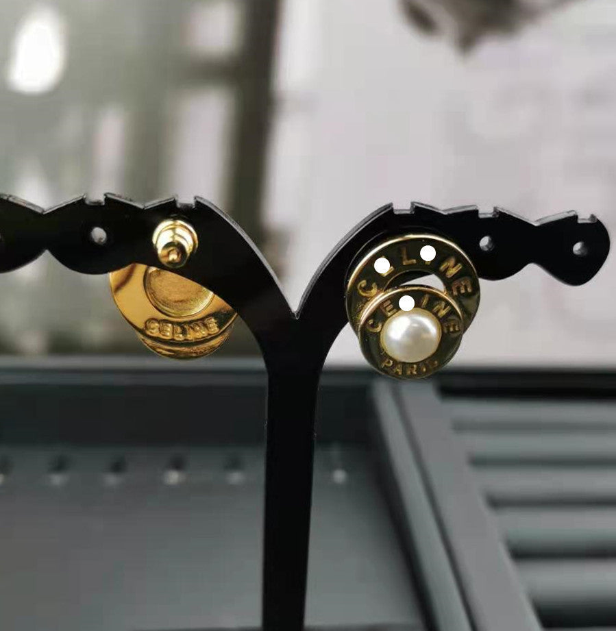 赛家新款法式双层帽子纽扣耳环气质欧美复古时髦饰品珍珠耳钉女