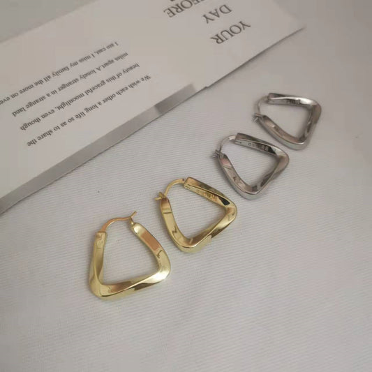 赛家新款耳环U形扭曲光面复古港风女时尚气质耳饰几何不规则耳圈