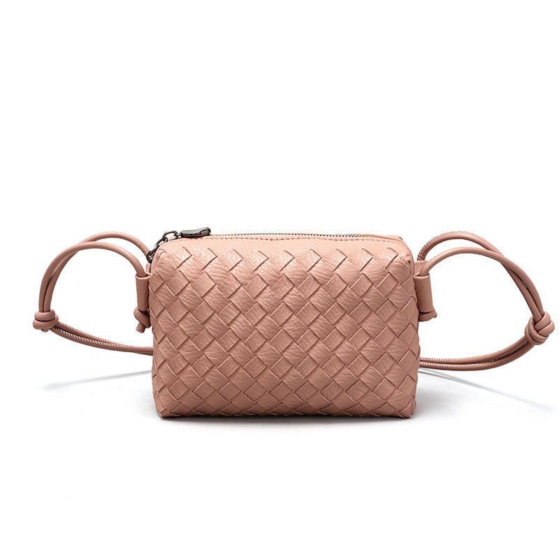 夏季新款马卡龙小巧手工编织批发女包简约纯色时尚百搭斜挎小方包