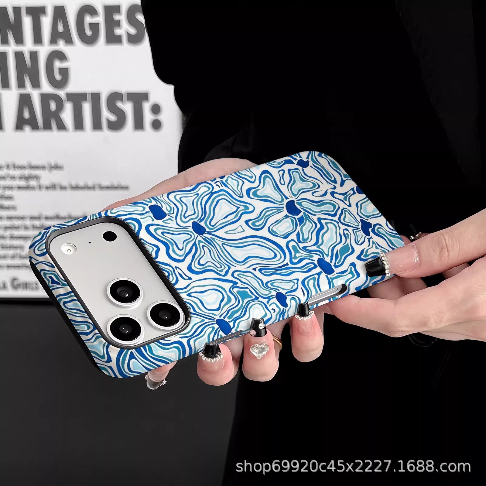 ins风蓝色花朵适用苹果17Promax手机壳爆款iPhone16磁吸15菲林壳