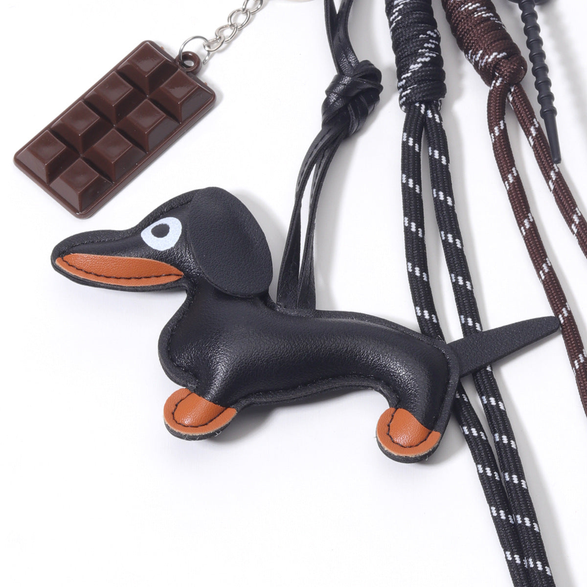 量大价优跨境热销腊肠狗棒球巧克力亚克力挂牌包包挂件挂饰钥匙扣