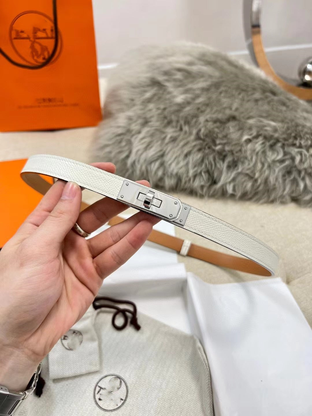 手工缝线Kelly真皮细腰带锁扣可调节时尚百搭配西装连衣裙装饰