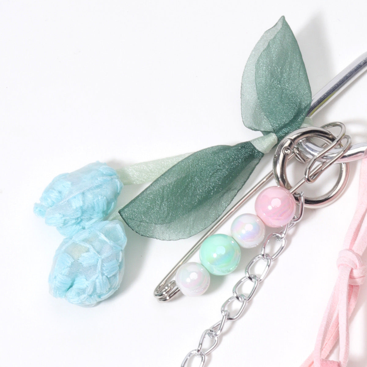 跨境热销粉色PU皮革大眼睛花朵包挂串珠包包挂件车线皮绳钥匙扣