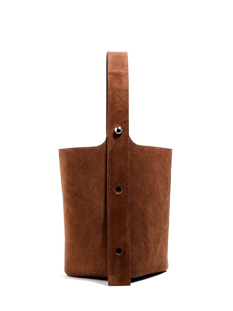 流浪风磨砂牛皮通勤ins水桶包大容量托特包休闲百搭单肩包包批发