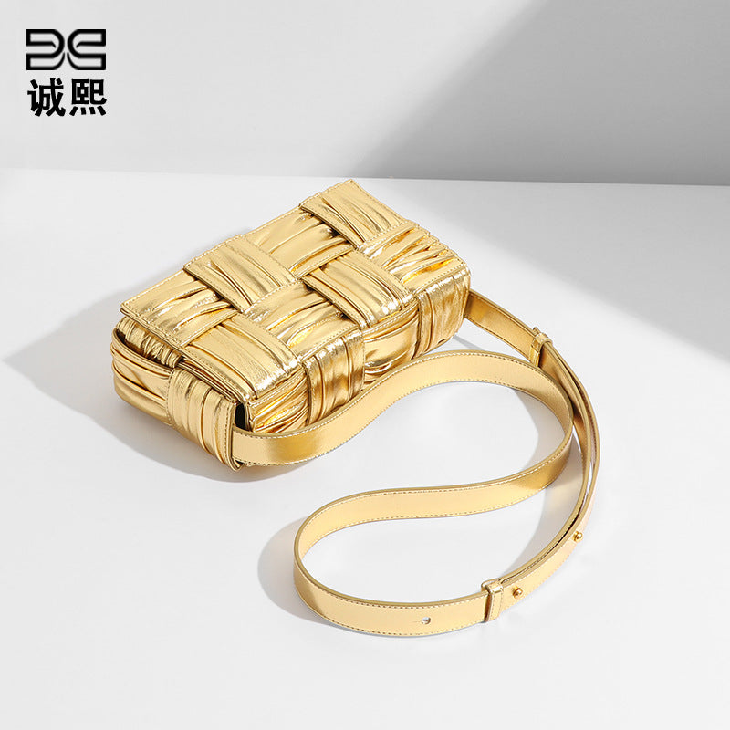 工厂直销高质量高档轻奢风金属感金色编织枕头包小方包单肩斜挎包