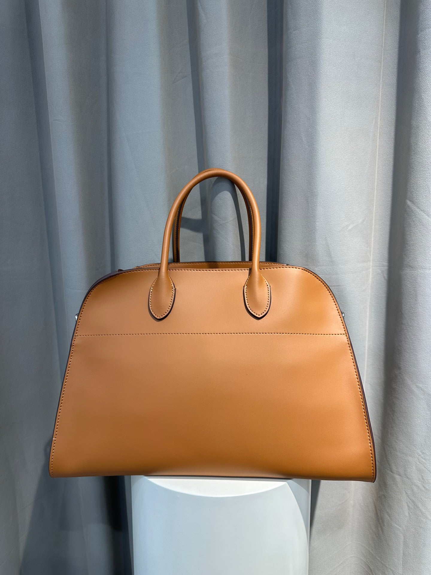 托特包包女士2024新款潮高级感黑色大容量手提公文包春夏通勤大包