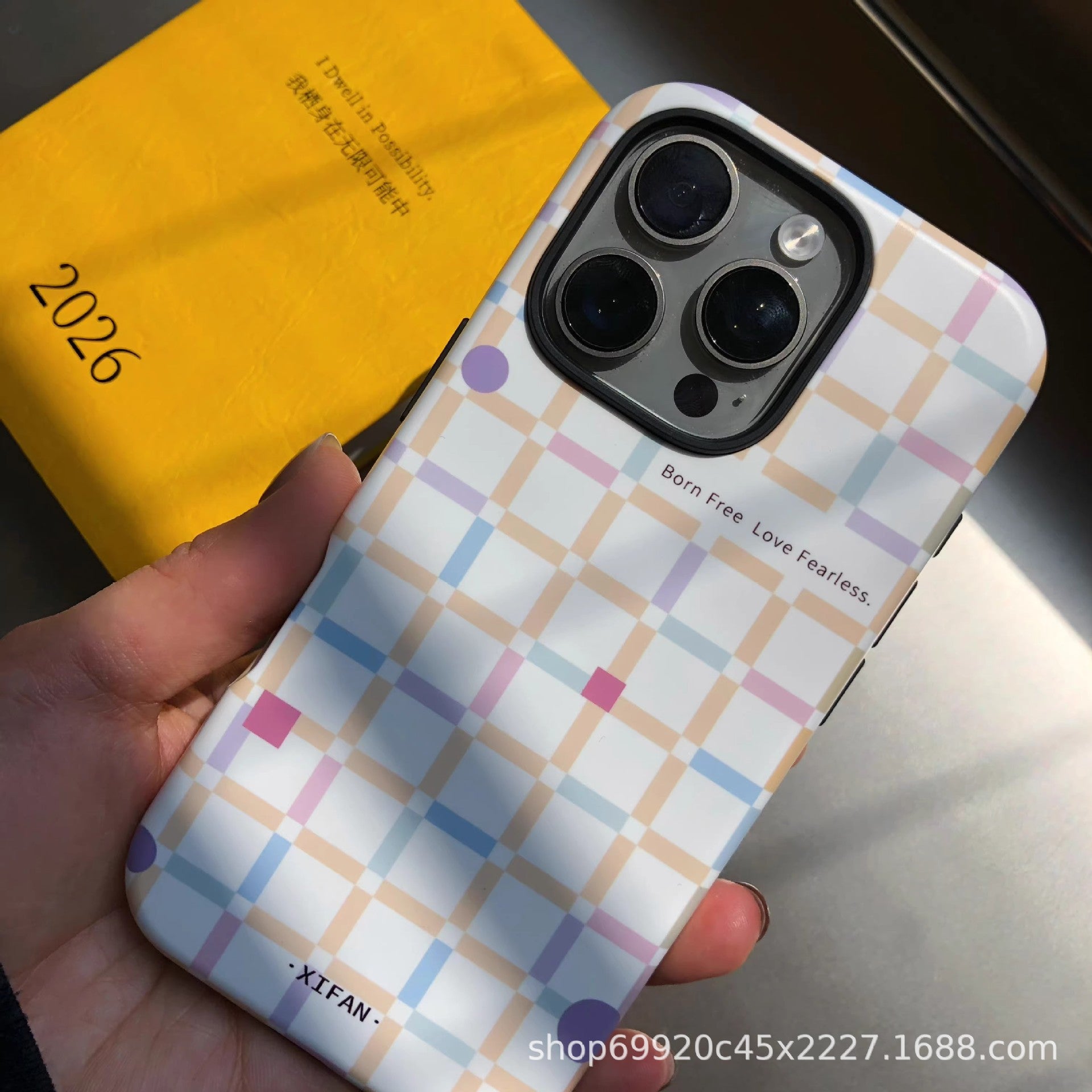 高级感线条格纹适用苹果17Promax手机壳爆款iPhone16磁吸15菲林壳