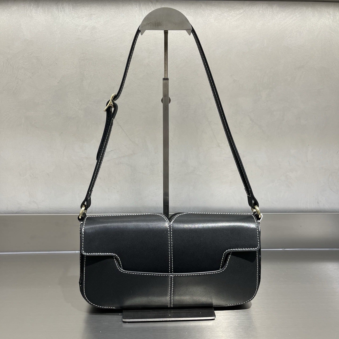 今年流行包包女2025新款质感小众编织手提腋下包洋气迷你口红包