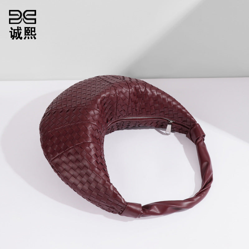 亚马逊热销牛角编织月牙包时尚手拎复古饺子包小众新款单肩腋下包