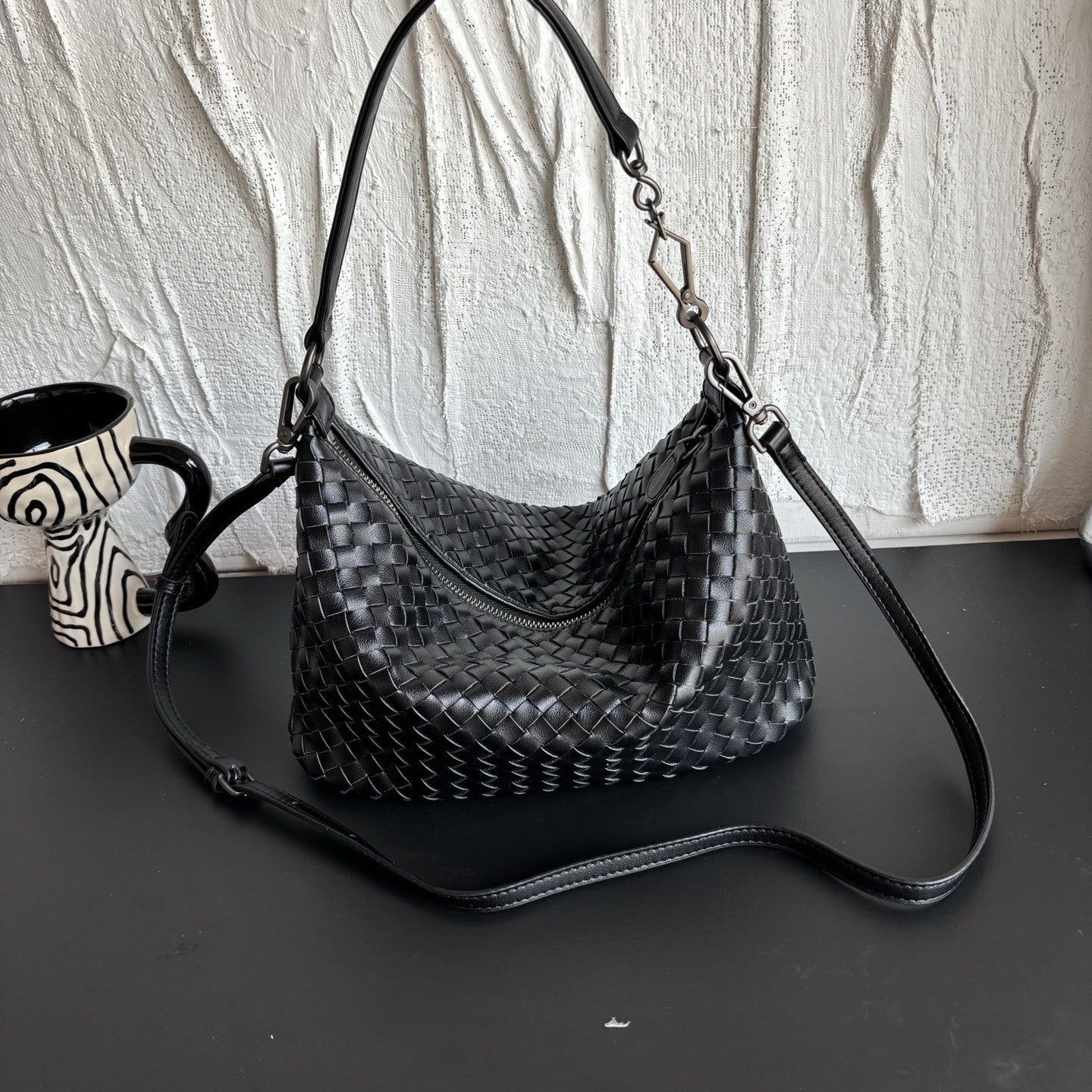 羊皮编织饭盒包饺子包遛狗包慵懒风双肩带腋下包手挽手提斜挎女包