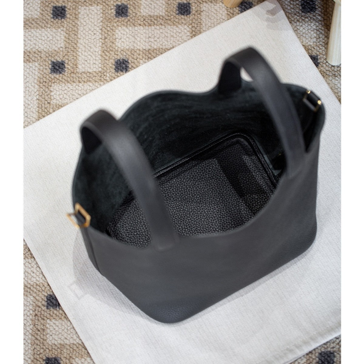 半手工蜡线缝制进口TC皮菜篮子女包金银扣大容量百搭手提22/18寸