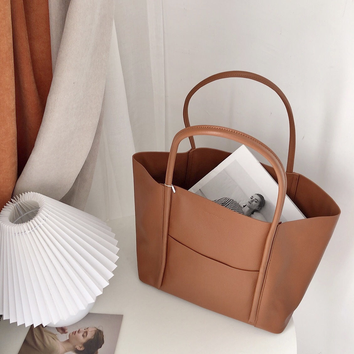 小众托特包女大容量 黄牛皮头层自然摔 上班通勤包高级感牛皮大包